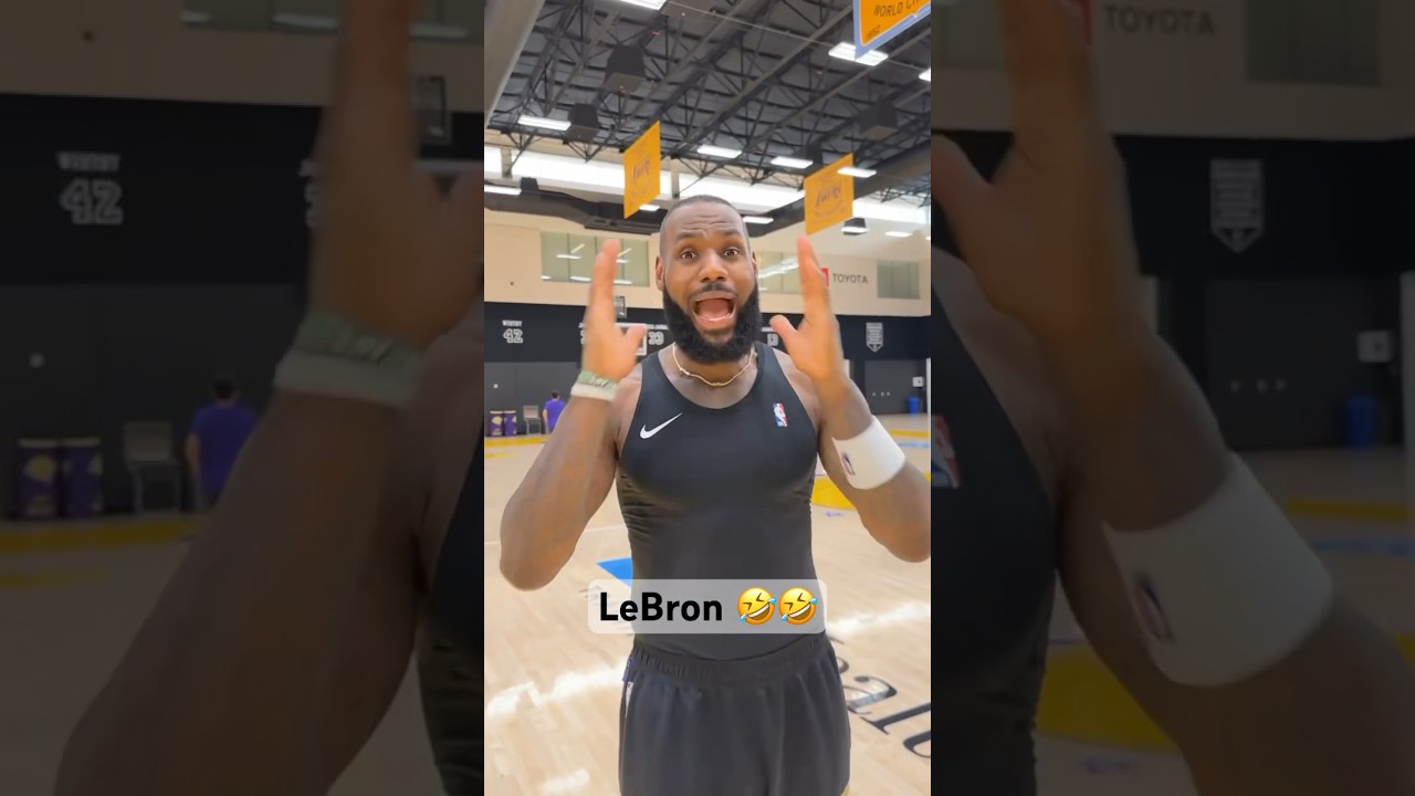 LeBron&rsquo;s HILARIOUS reaction to being the oldest player in the NBA! 🤣👑 | #Shorts