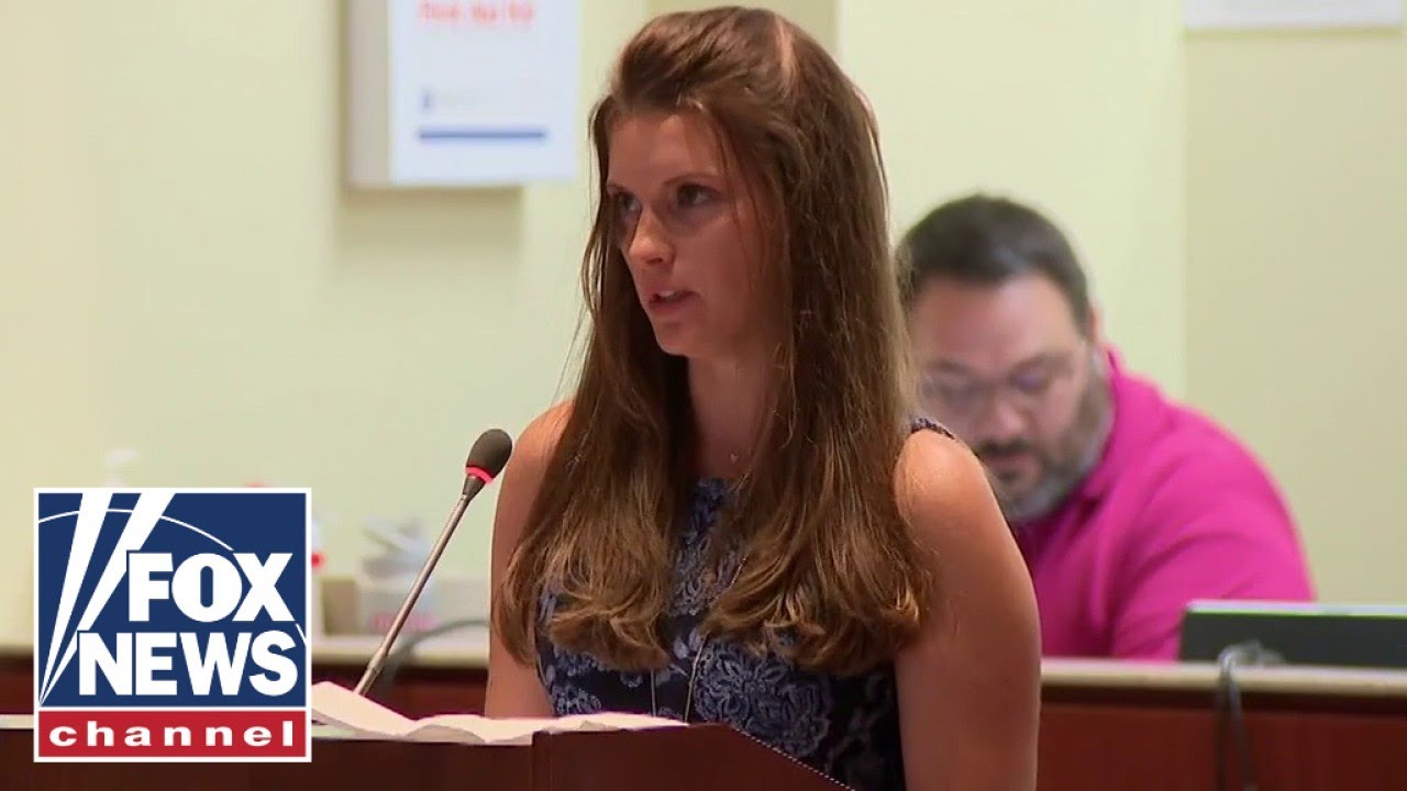 Viral teacher who quit over 'highly politicized agendas' joins Tucker