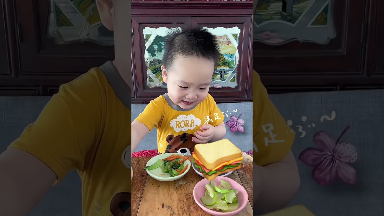 我最爱的肉肉呢？难道它练成了隐身术？#寶寶吃飯 #小吃貨的日常