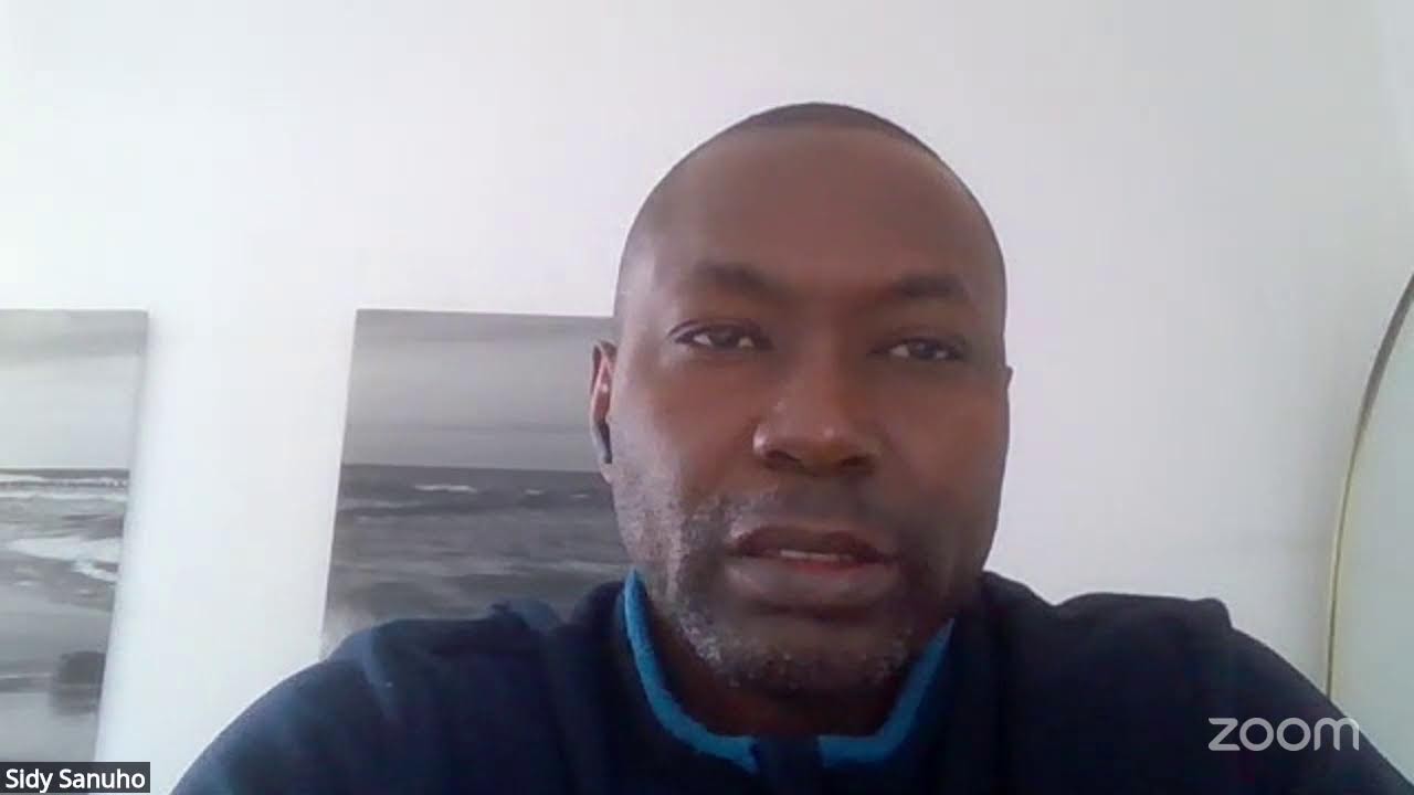 Football International (Acquisition d'une nouvelle association et joueurs Apatrides).