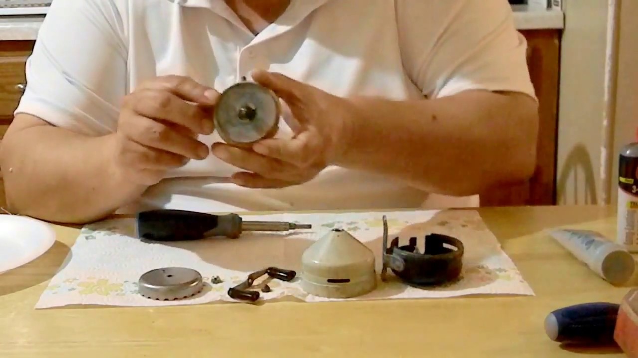 Fishing Reel Maintenance- vintage zebco 404