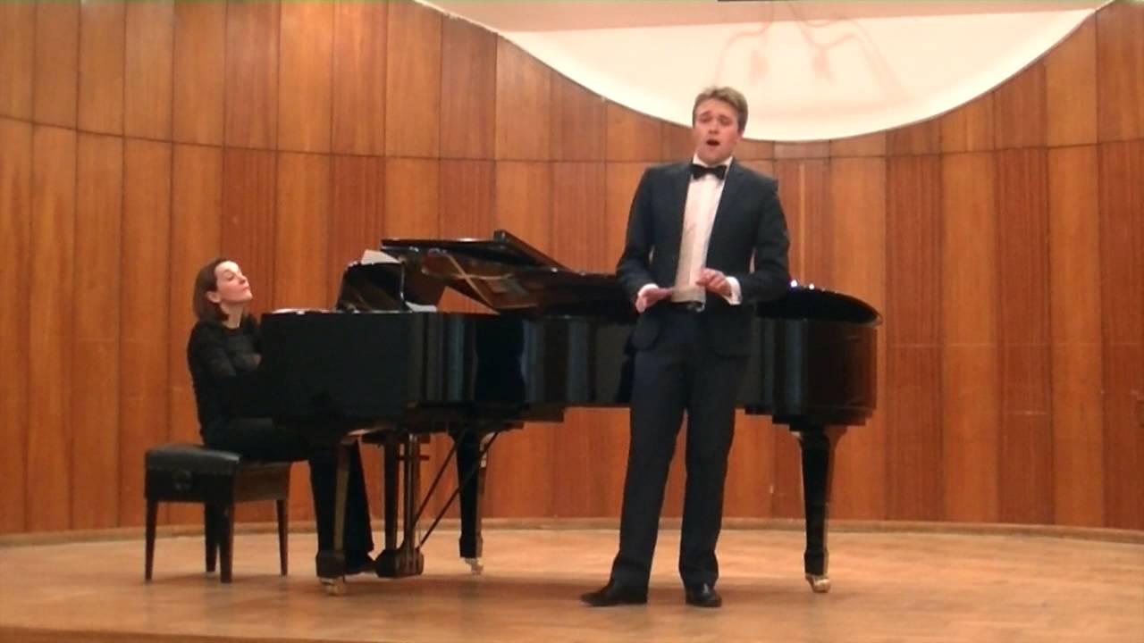 Francis Poulenc - Serenade from Chansons gaillardes, Radosław Góra.