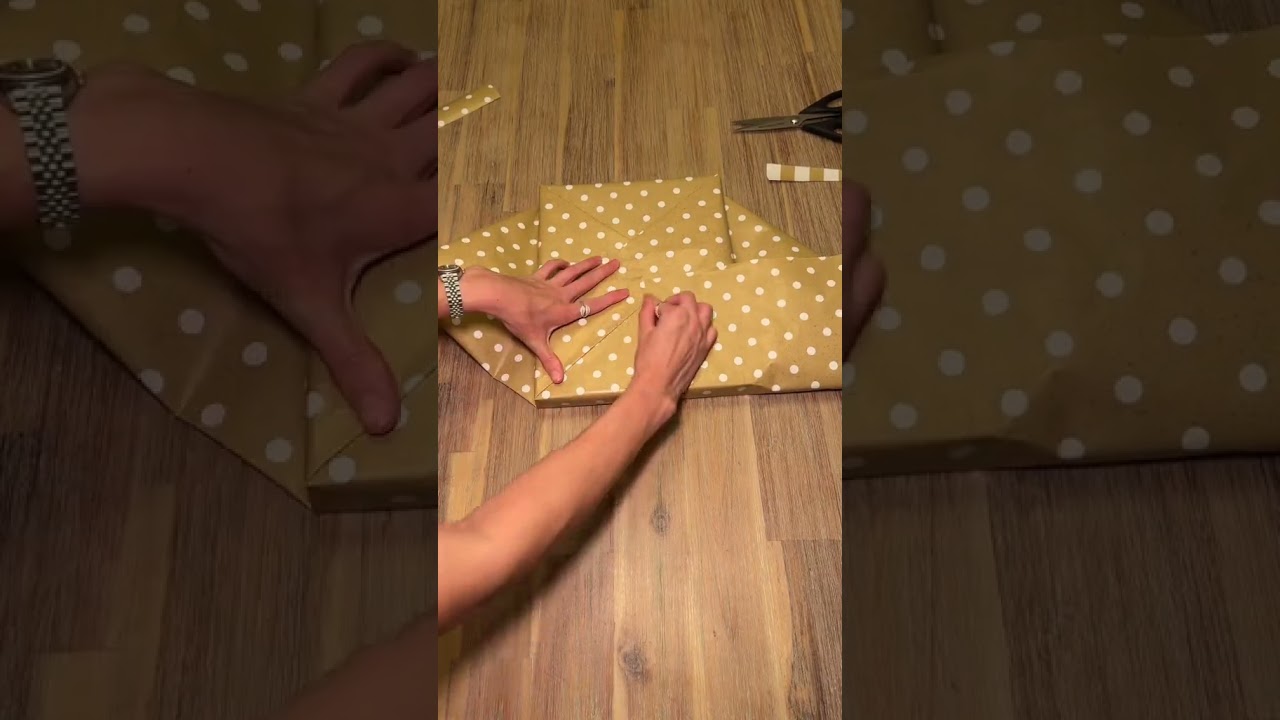 Christmas gift wrapping hack! #christmas #wrapping #hack #shorts #boston