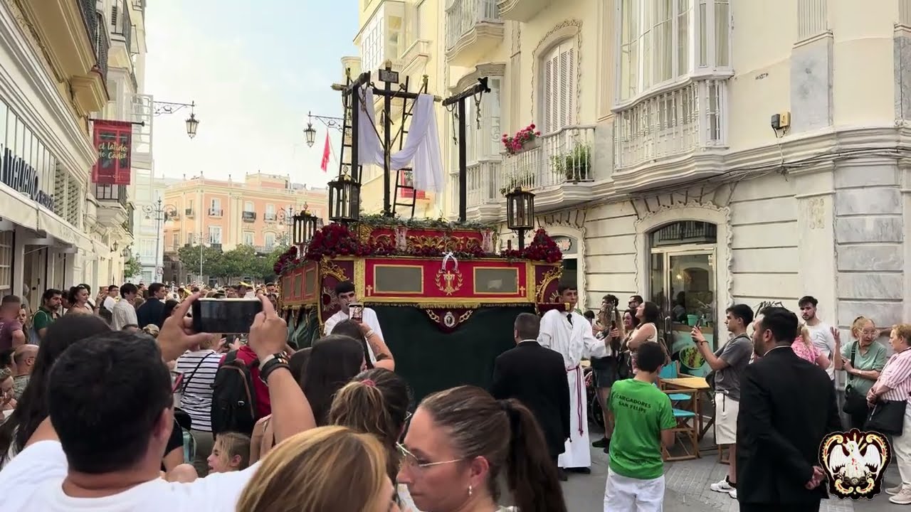 Cruz de Mayo Juvenil San Felipe, c/ Ancha con San José, Cádiz mayo 2025