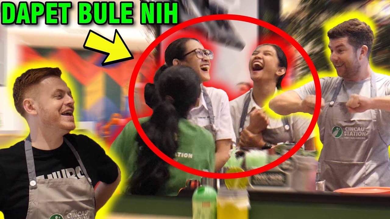 GEMESIN! BULE GODAIN KARYAWAN BARU DI MALL !!