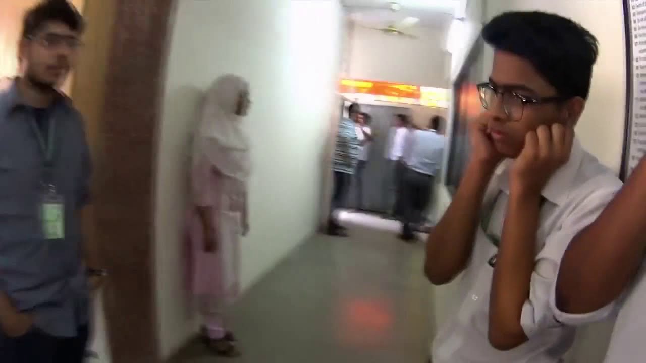 Mannequin Challenge - MLIS (Maple Leaf International School)