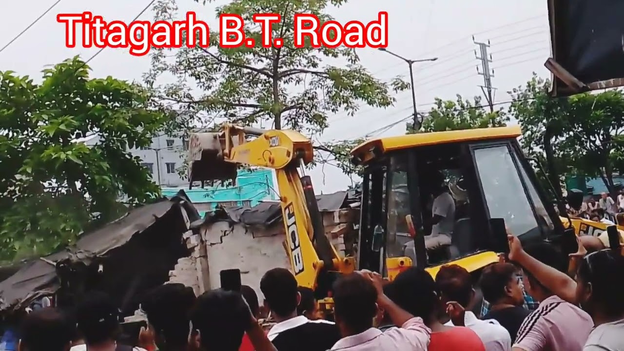 Buldojer ne toot diya | Titagarh B.T Road 