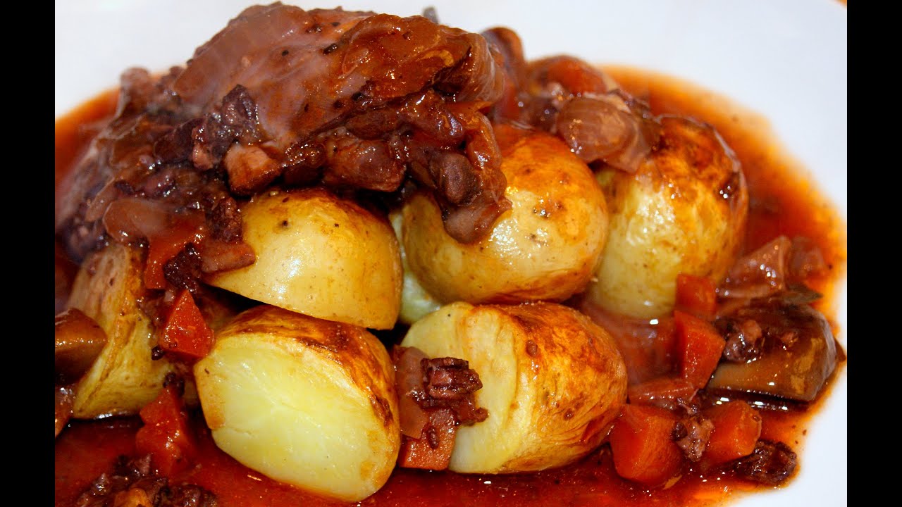 Jak zrobić kurczaka w Winie (Coq au vin)