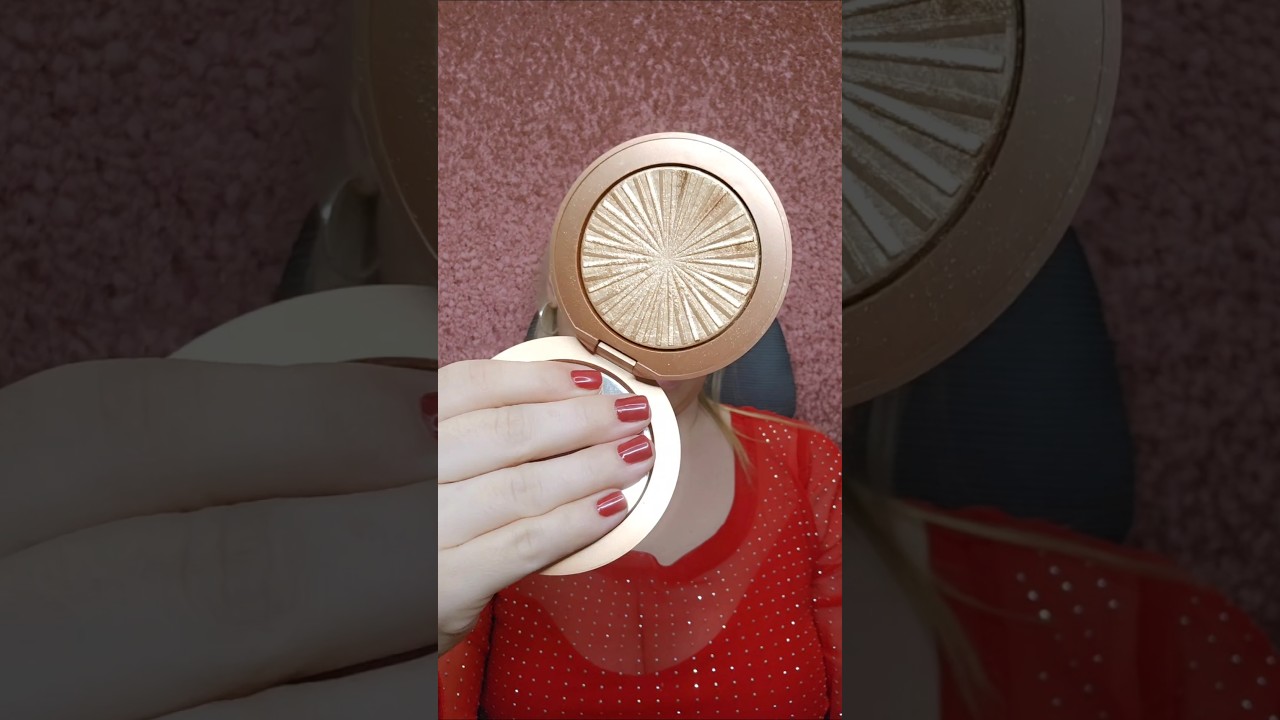 Estee Lauder Bronze Goddess Heat Wave Highlighter 