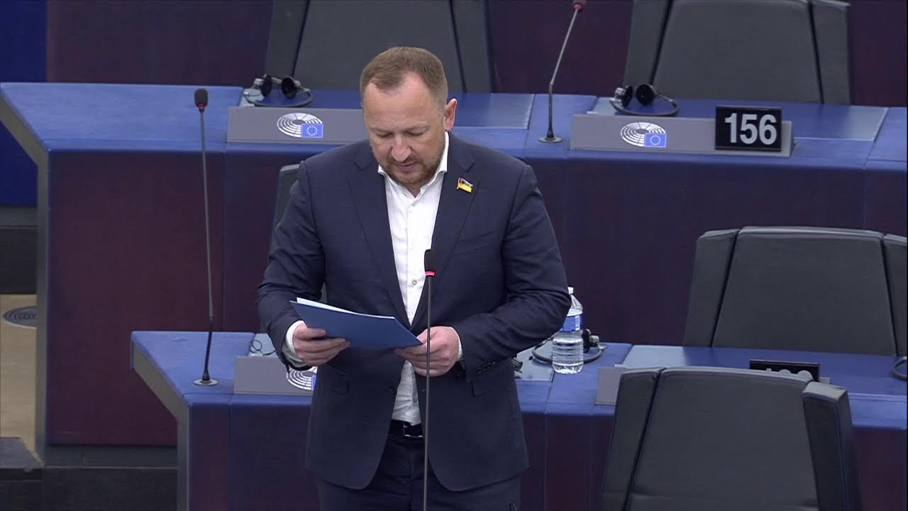 President of Iceland (Guðni Th. JÓHANNESSON) address and debate on displaced  Ukrainian civilians.