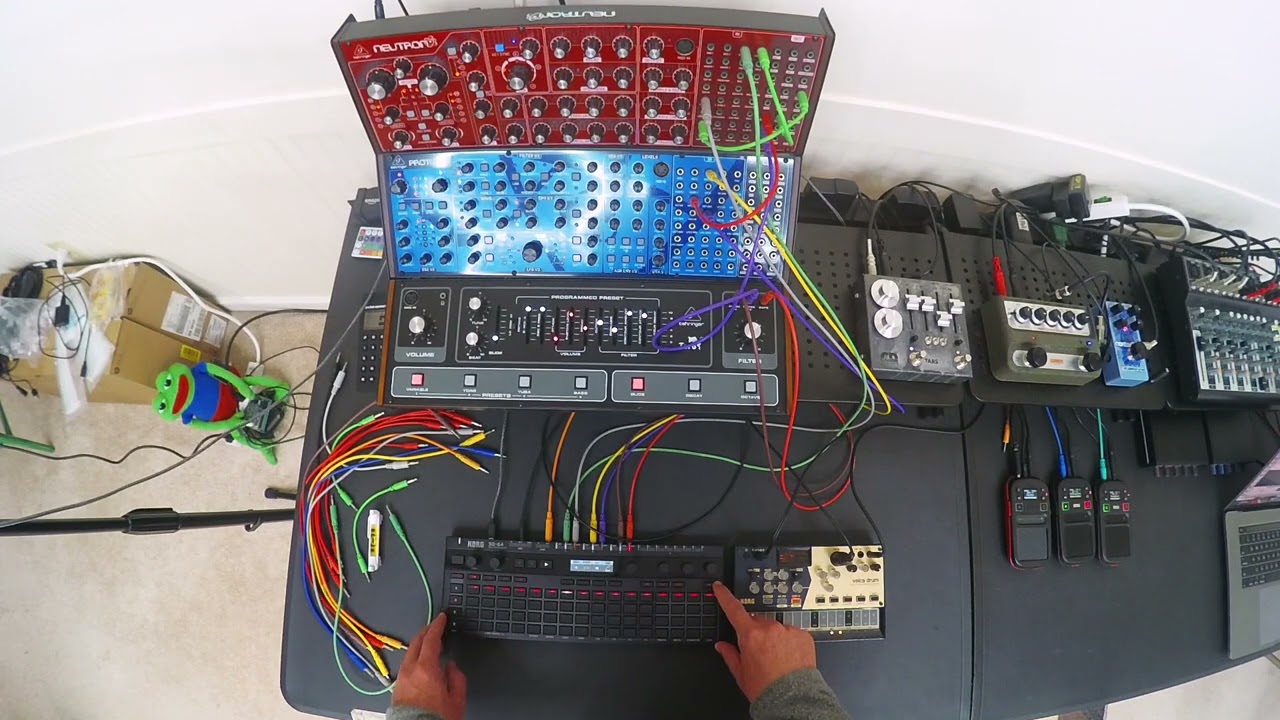 Toro Proton Neutron - Live Electronic Music Jam - 2025-07-06