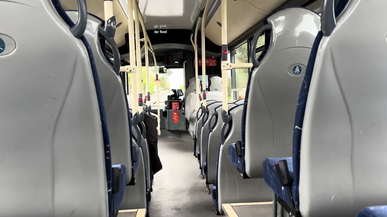 Loud engine! Chaserider 5202 YW68 PDX. Alexander Dennis ADL Enviro200 MMC. Route 26 