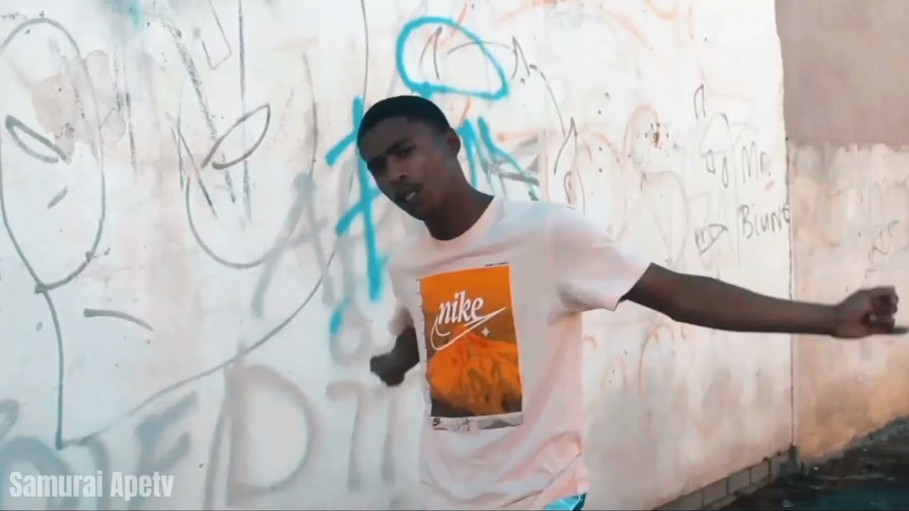 Swoosh Boy - Cubin om ha neck (Music Video) | REMASTERED