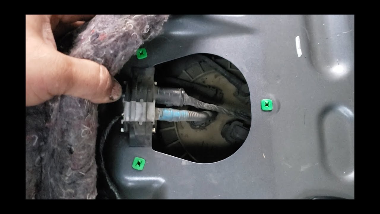 Замена топливного насоса 4Runner без снятия топливного бака