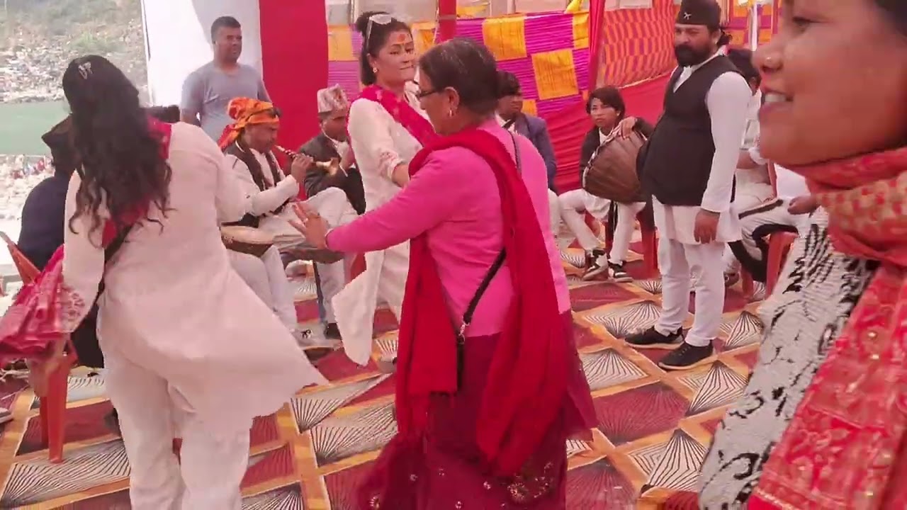 त्रिपिण्डश्रात  बराहा क्षेत्र धाम बस्नेत परिवार