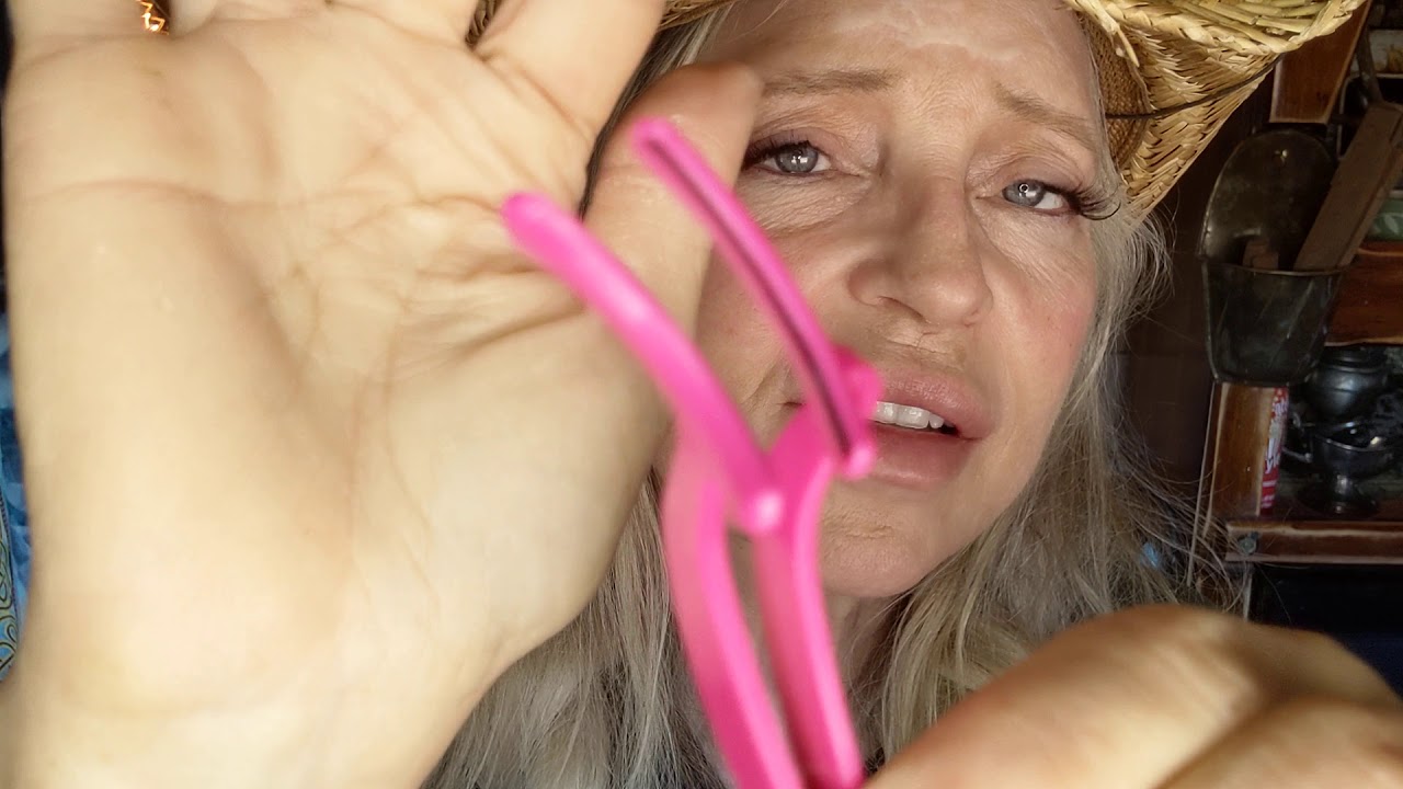 Ardell Magnetic Accents Lashes Review - Living Tiny Beauty Tips!