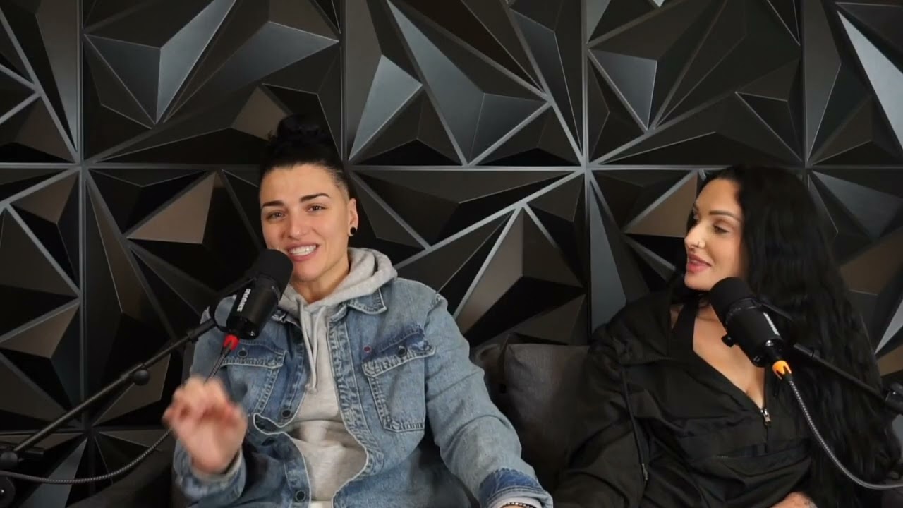 XTRA Gay Podcast CLIPS - #1 - The Chaos Ensues