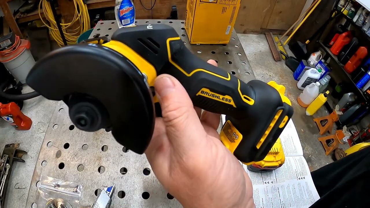 Tool Review -- The Dewalt Model DCS438B 20V Brushless 3 Inch Cut Off Tool