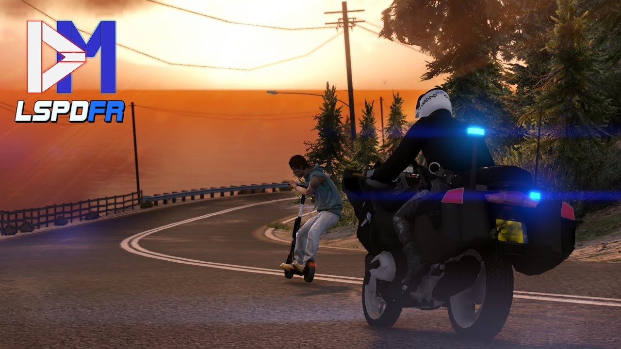 POLICE BIKE vs E-SCOOTER! | GTA 5 British Police Mod - LSPDFR UK