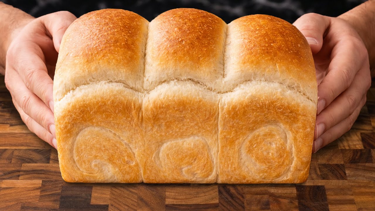 You Won’t BELIEVE Just HOW Fluffy! No knead! Homemade bread