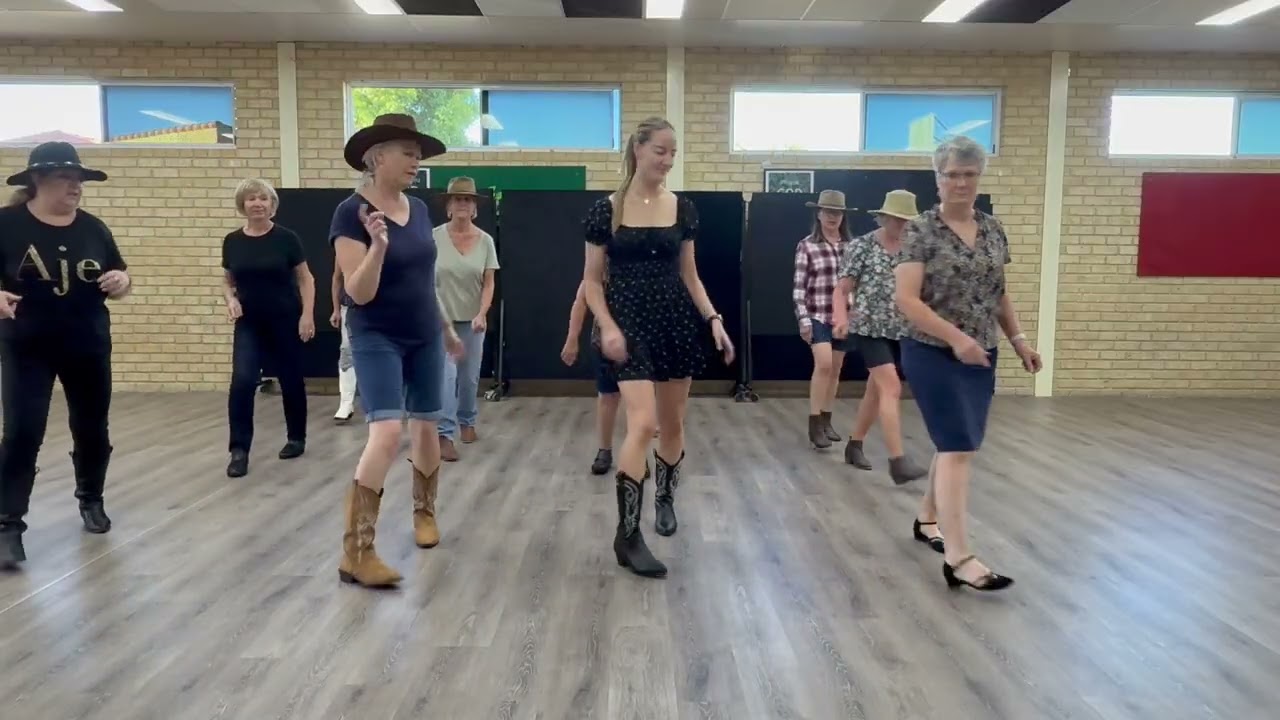 I Love Sexy Cowgirls Demo 2 LINE DANCE