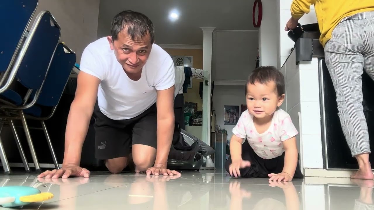 Eyi udah mau jalan 