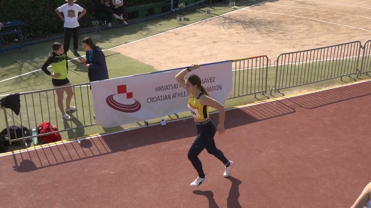 Koplje MLAĐE JUNIORKE/KADETKINJE [Ž], srebrna Ema Trogrlić - Zimsko bacačko prvenstvo Hrvatske 2025