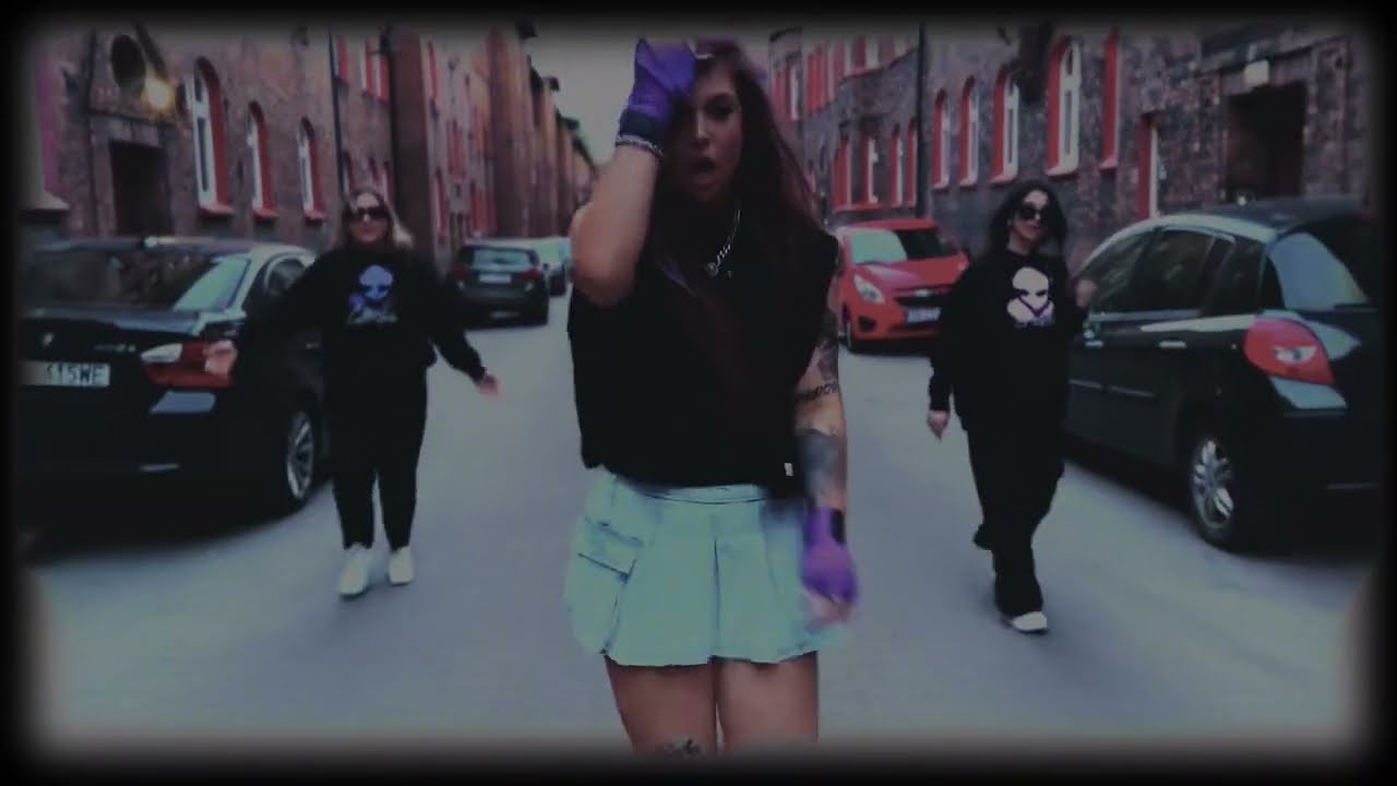 ROKSZA - Dziewczynka z Zapałkami