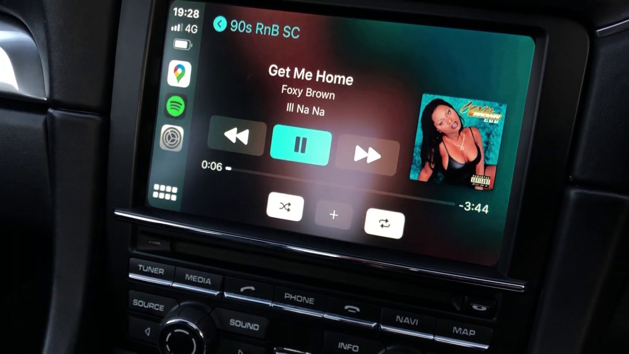 991.1 Apple CarPlay User Experience (Joyeauto)