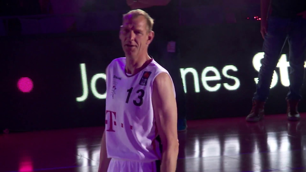 BasketsDay 2015 - Einlauf Spiel der Legenden