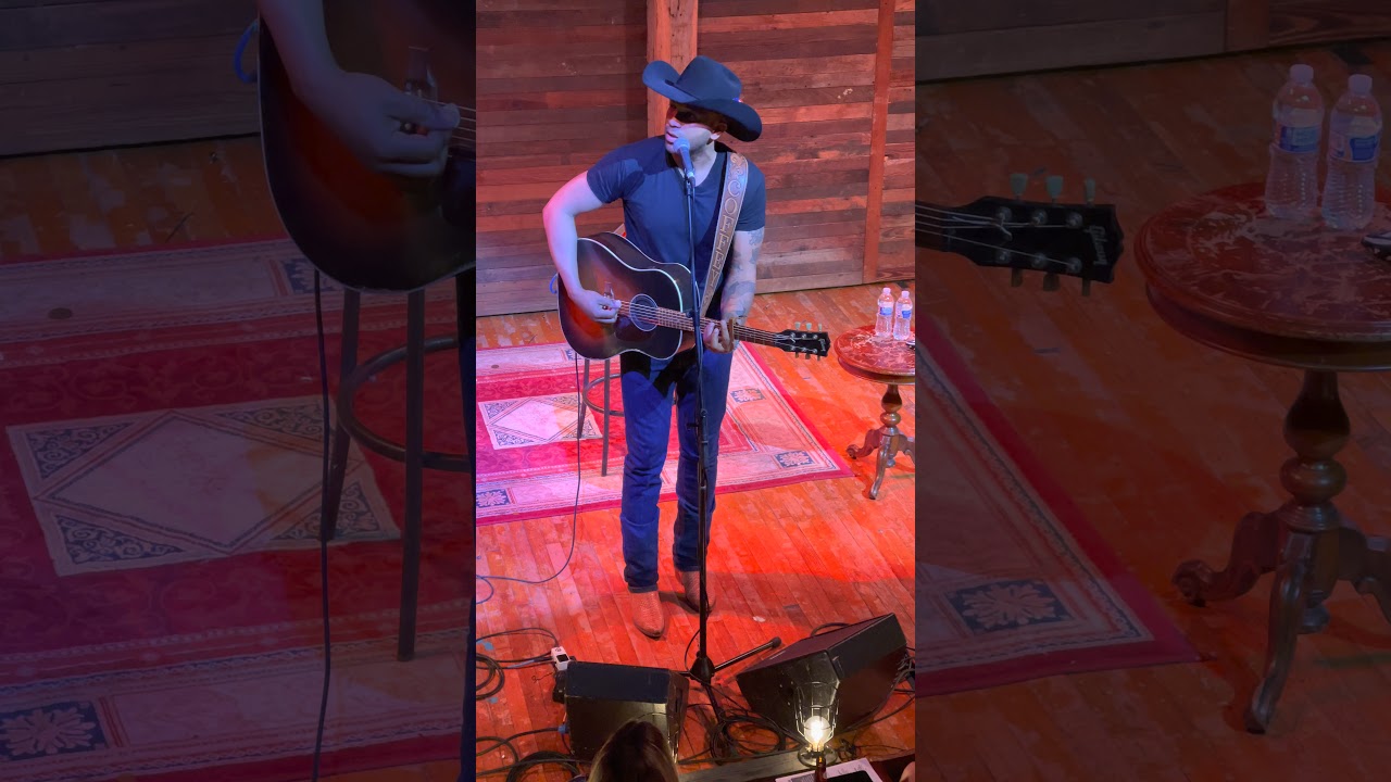 Coffey Anderson ~ Cowboys Like Me (4K)