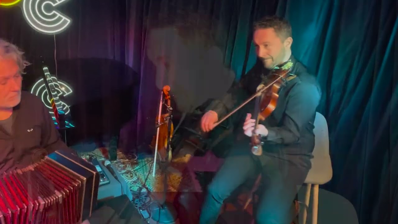 Contradanza • Duo Russo Falgren