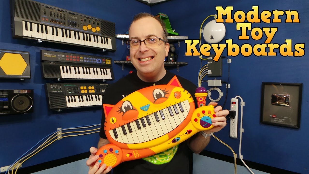 Современные игрушечные клавиатуры: Meowsic, Casio SA-76, SA9 и Technobeat.