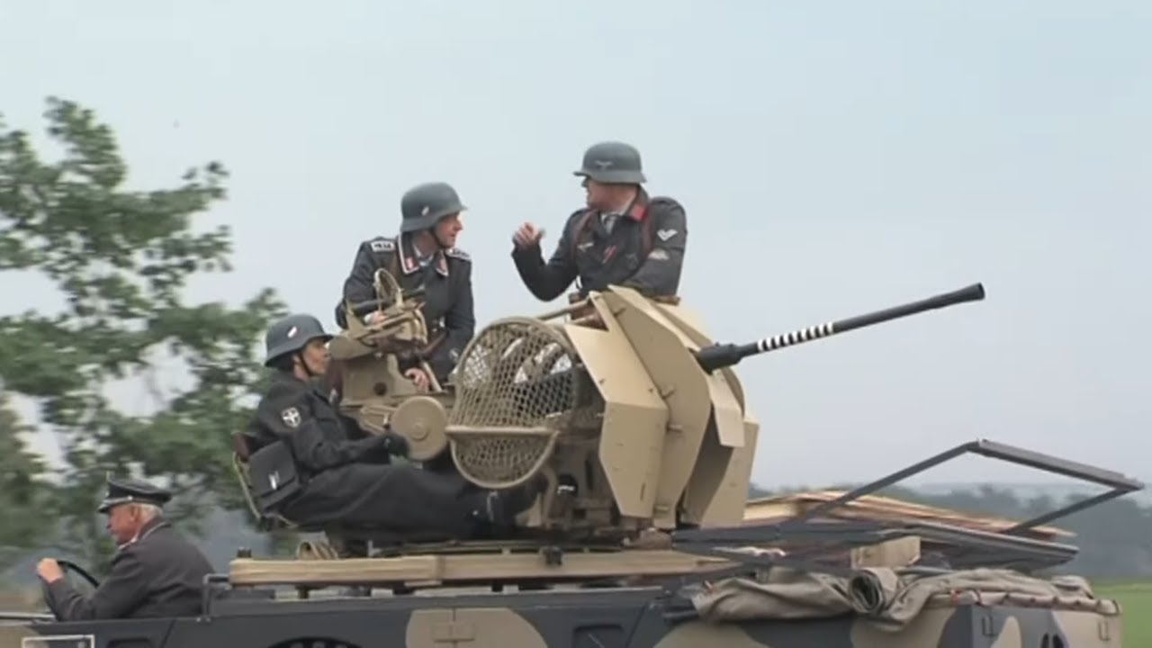Tank T-34 a letadla nad Velkými Hošticemi: Monstrózní ukázky 2. světové války │ @TelevizeHlucinsko