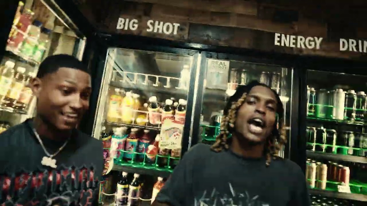 YoungMazi - Drop a HIT ft.Young Dineroo