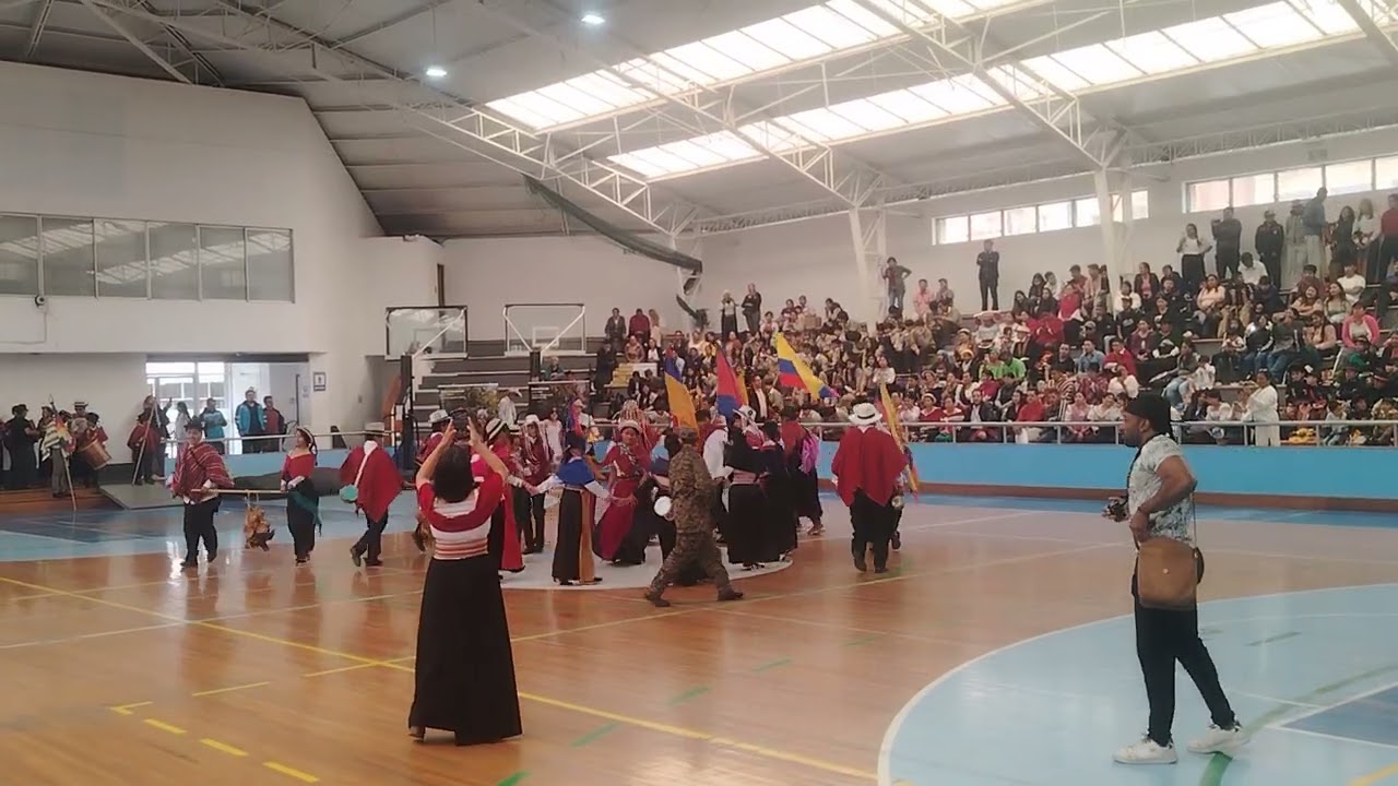 Carnaval UECIB Amawta Rikchari 