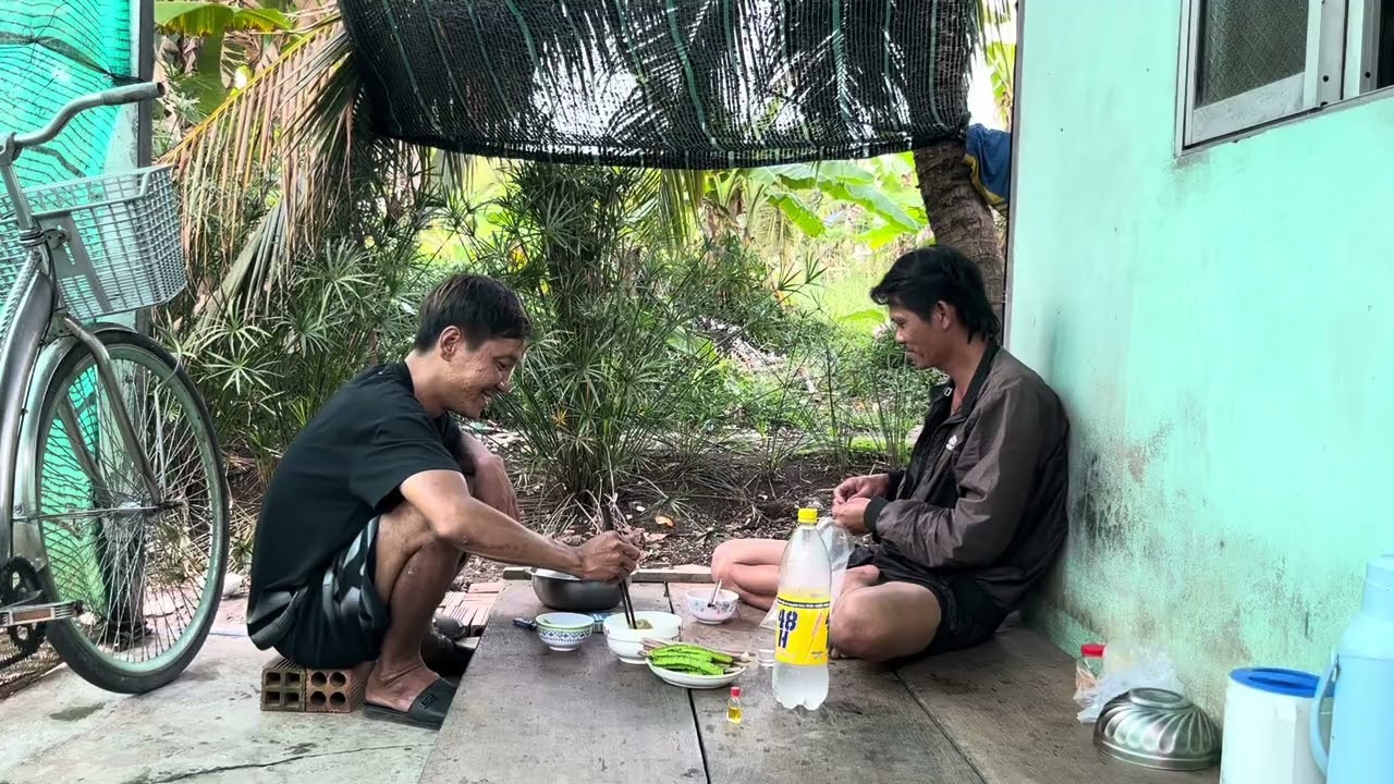 Ba Chỉ Heo Kho Mắm Ruốc Lai Rai Cùng Anh Tú. 