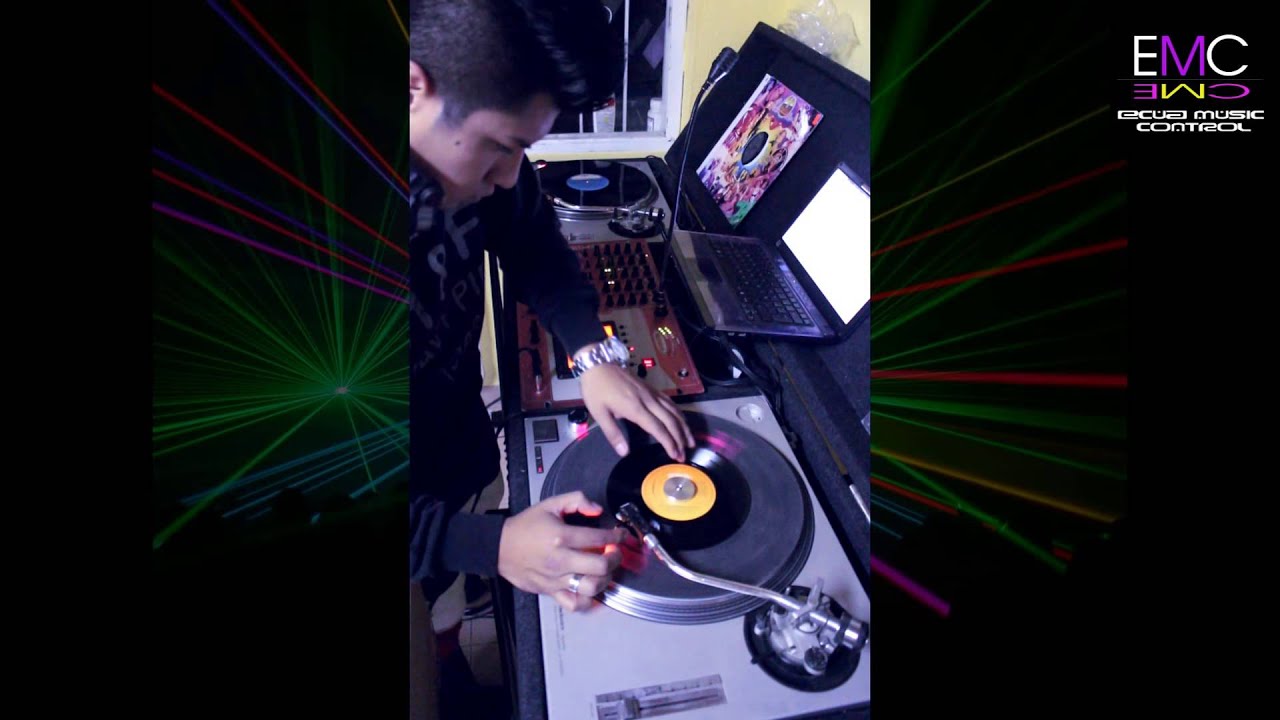 OLIVER DEL ECUADOR - CHARLY JR DJ - Demostración acetatos Technics MK2 - Música Disco Clásica