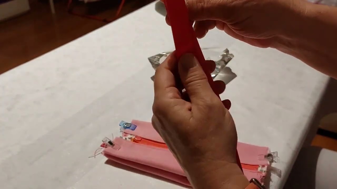 How to Make a DIY Fabric Neceser in Just Minutes #youtube