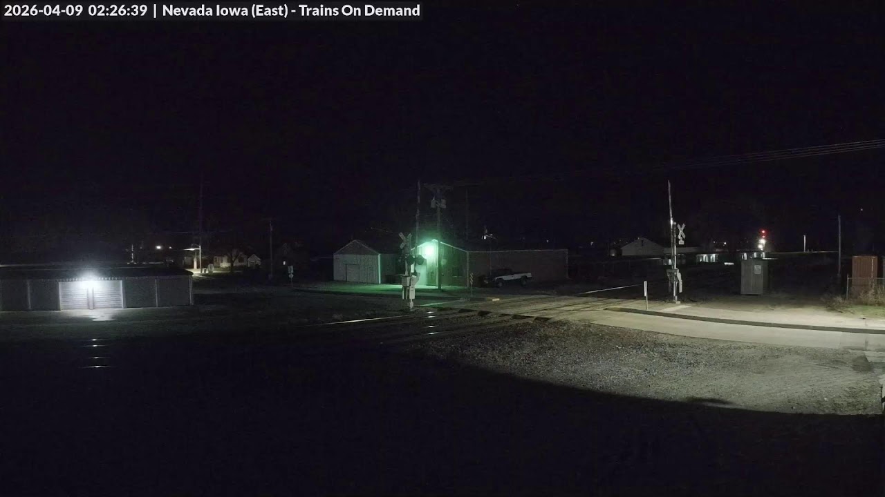🔴Live Railcam: Nevada Iowa, USA - Cam 2 (East) (PTZ) (Clinton Subdivision) - Trains On Demand