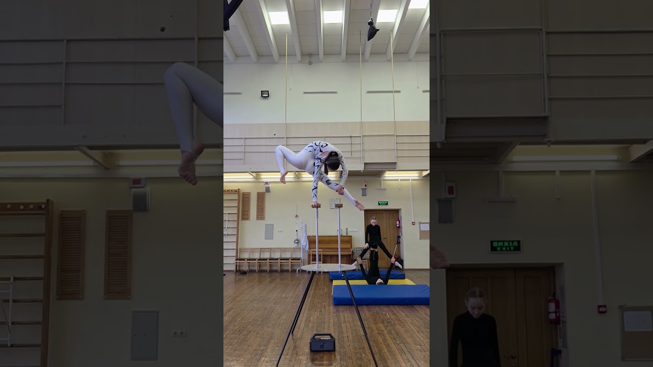 Veronika Voitko Weightless Handstand