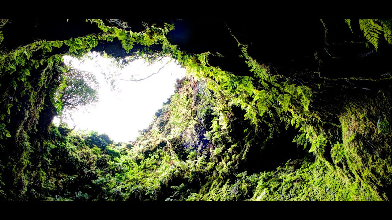 Ilha Terceira - algar do carv&atilde;o