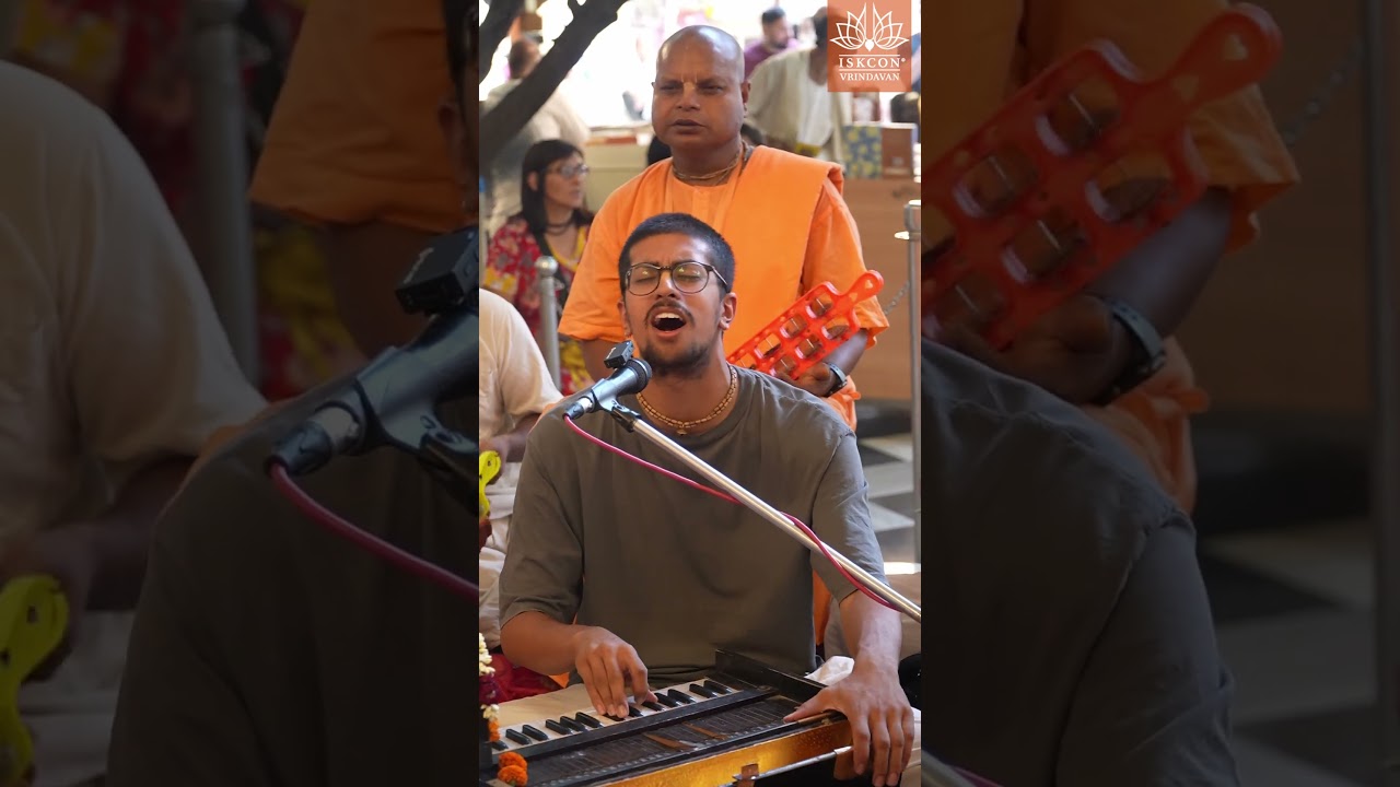 Ecstatic Kirtan by Gopinath Prabhu | ISKCON Vrindavan | 24-Hour Kirtan Mandali