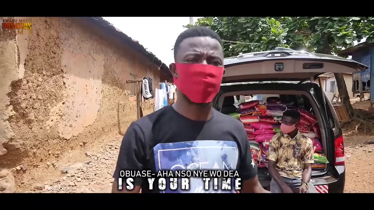 KWAKU MANU DONATES FOOD TO OLD WOMEN IN OBUASI (HOMETOWN)🙏❤️