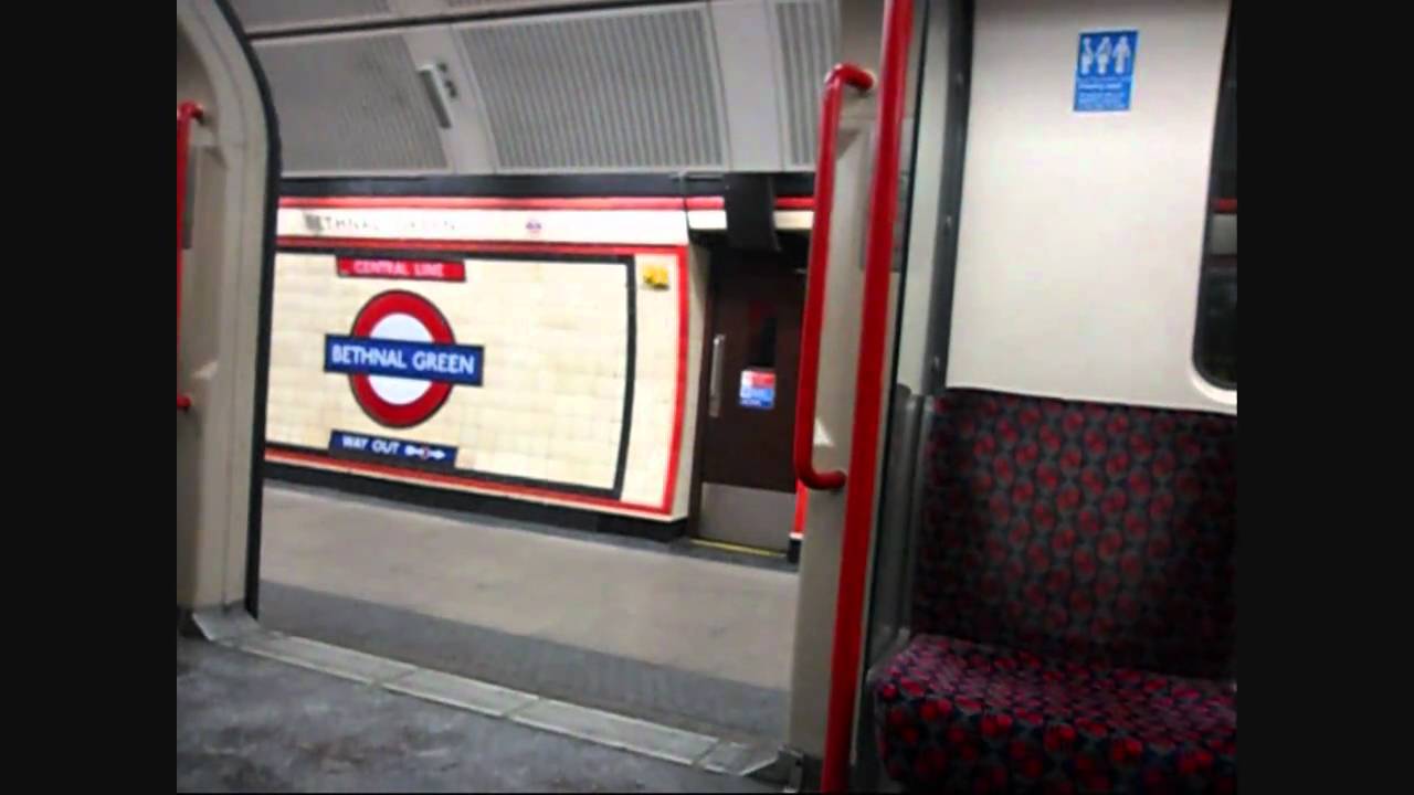 London Underground Central Line 1992 Stock: Mile End - Liverpool Street