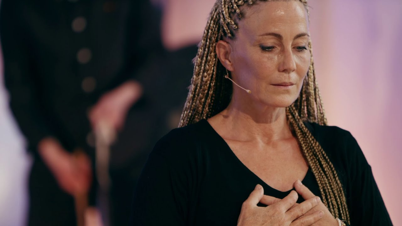 EARTH - Improvisation with music & dance