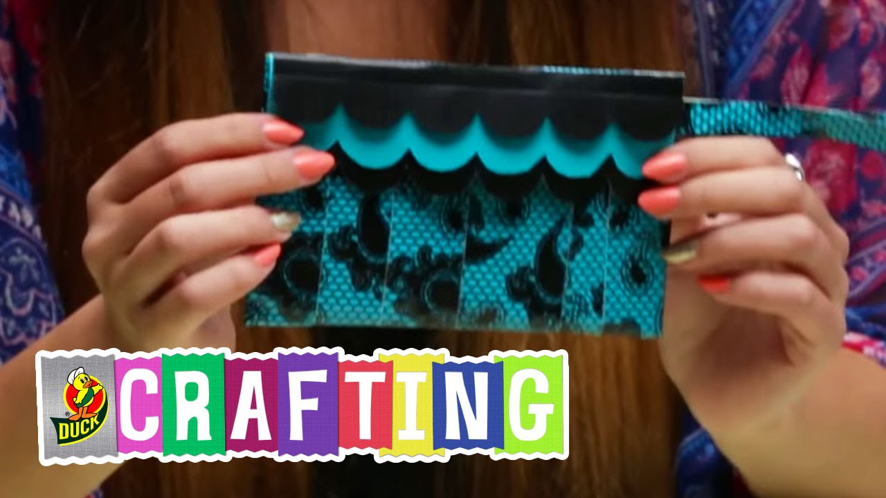How to Craft a Duct Tape Scalloped Wristlet