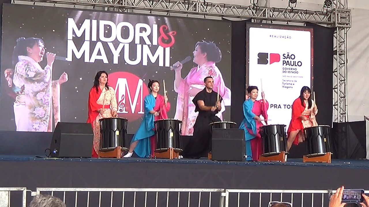 SHOW MUSICAL MIDORI & MAYUMI --38ºAkimatsuri -Festival de outono 2025 -Mogi das Cruzes .