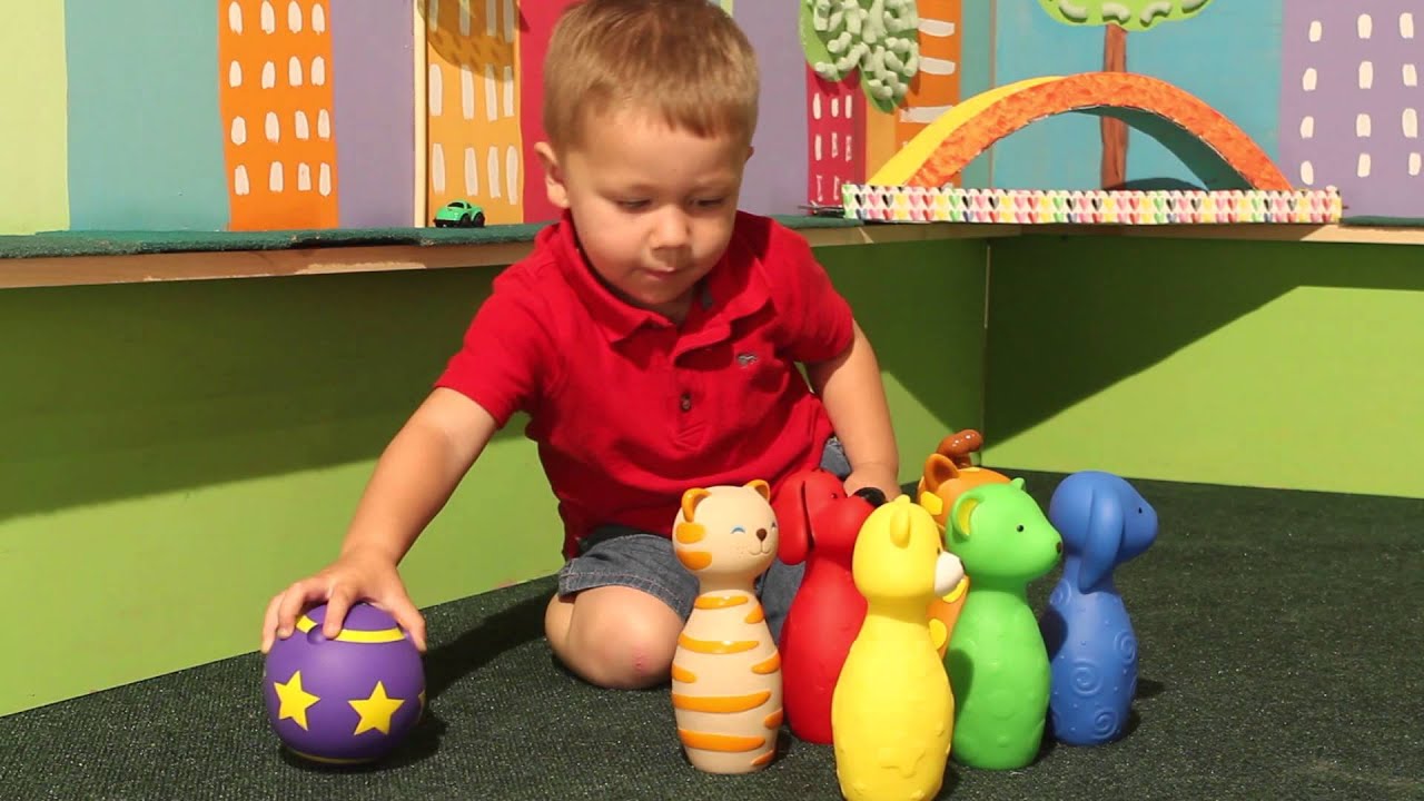 Lollie Tot - Amias - Bowling Friends (Episode 22)