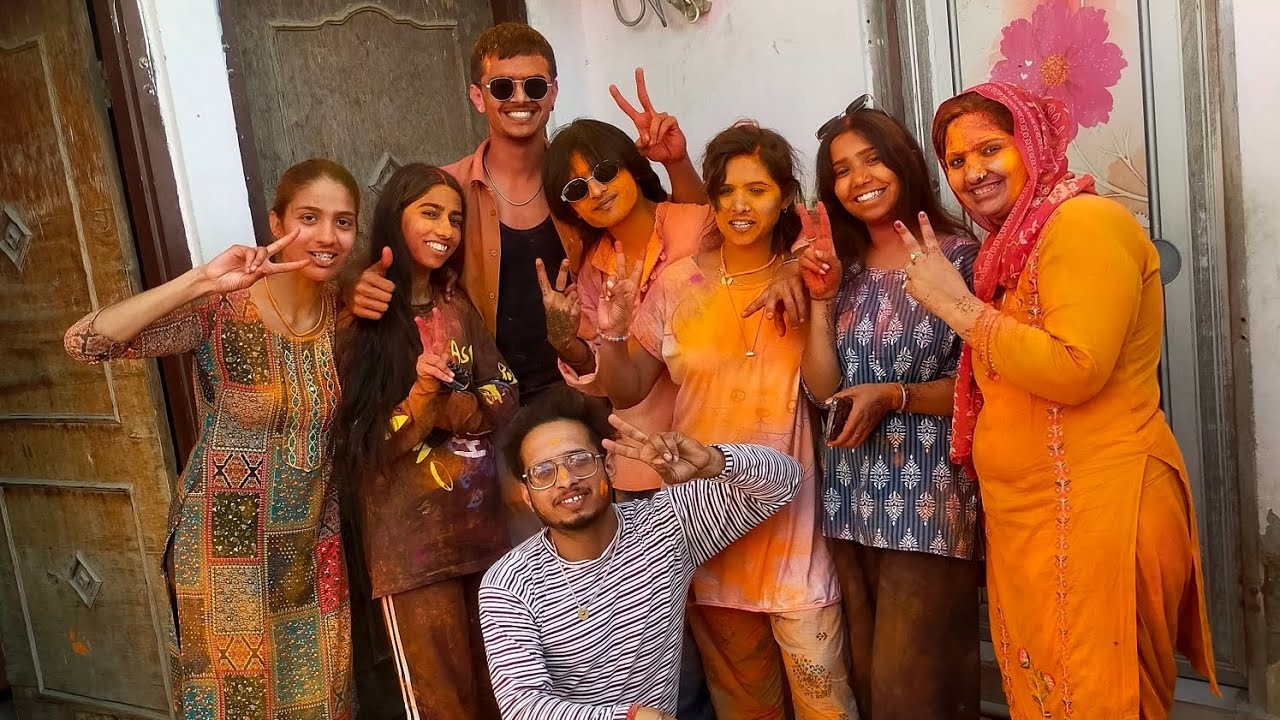 Full enjoy Kiya  Holi per all YouTube family Happy Holi 